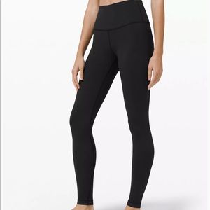 Lululemon Wunder Under 28”